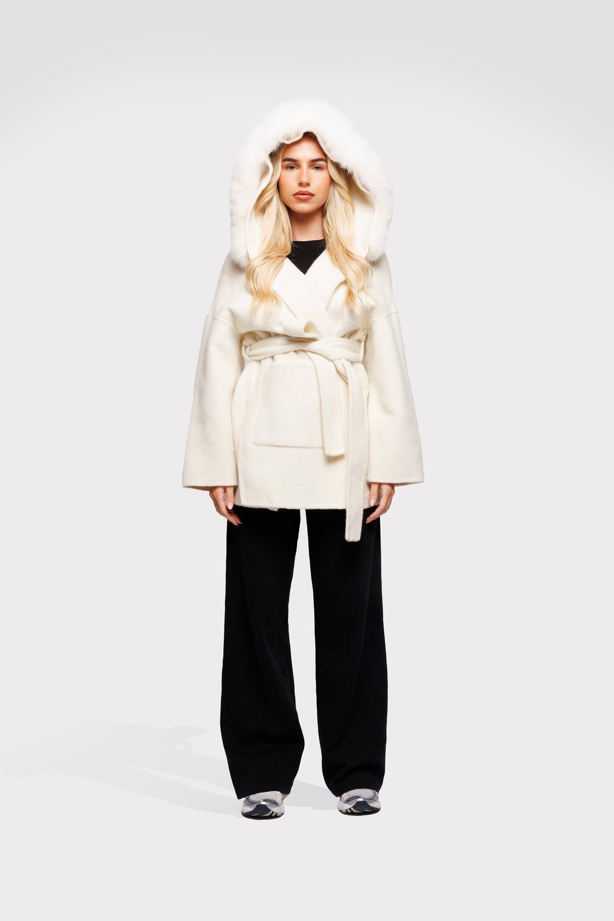 Casaco com Capuz Aveludado - Off-white
